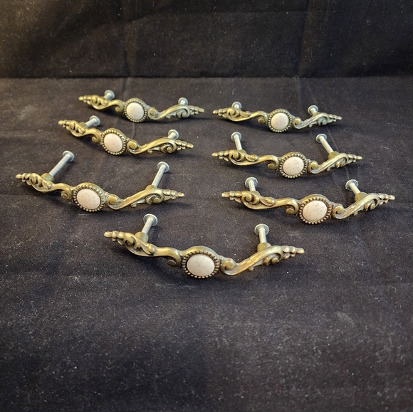7 Pc Vtg Brass Porcelain Drawer Pulls Handles - Picture 1 of 9